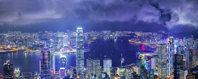 雄踞國商核心 重塑城市封面